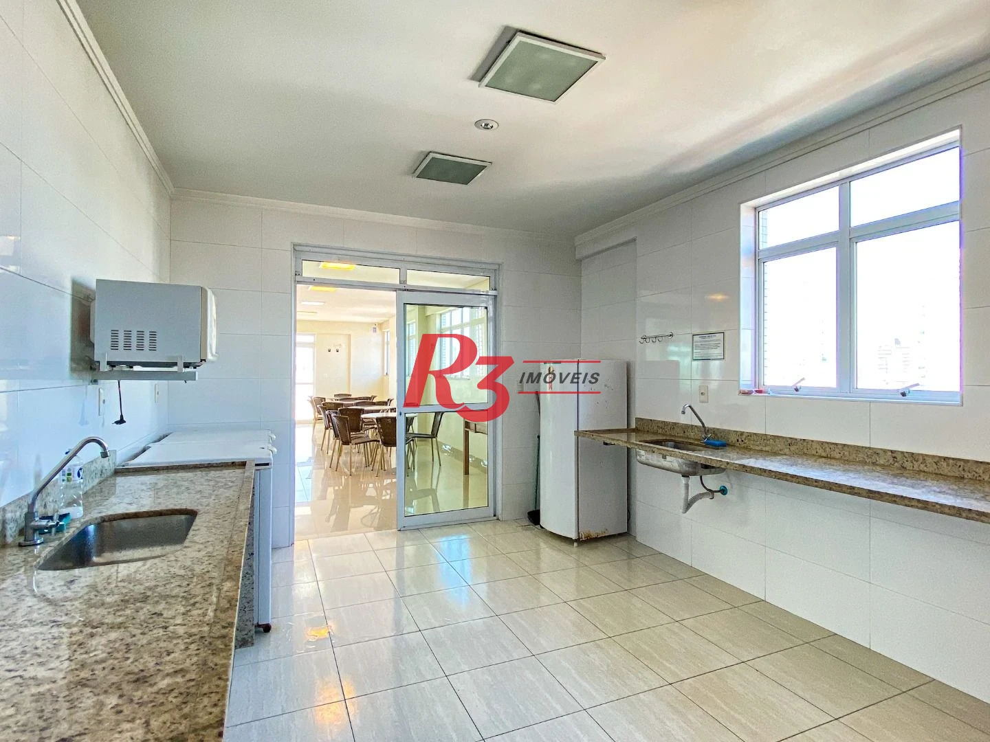 Apartamento com 3 dormitórios à venda, 96 m² por R$ 1.150.000,00 - Campo Grande - Santos/SP