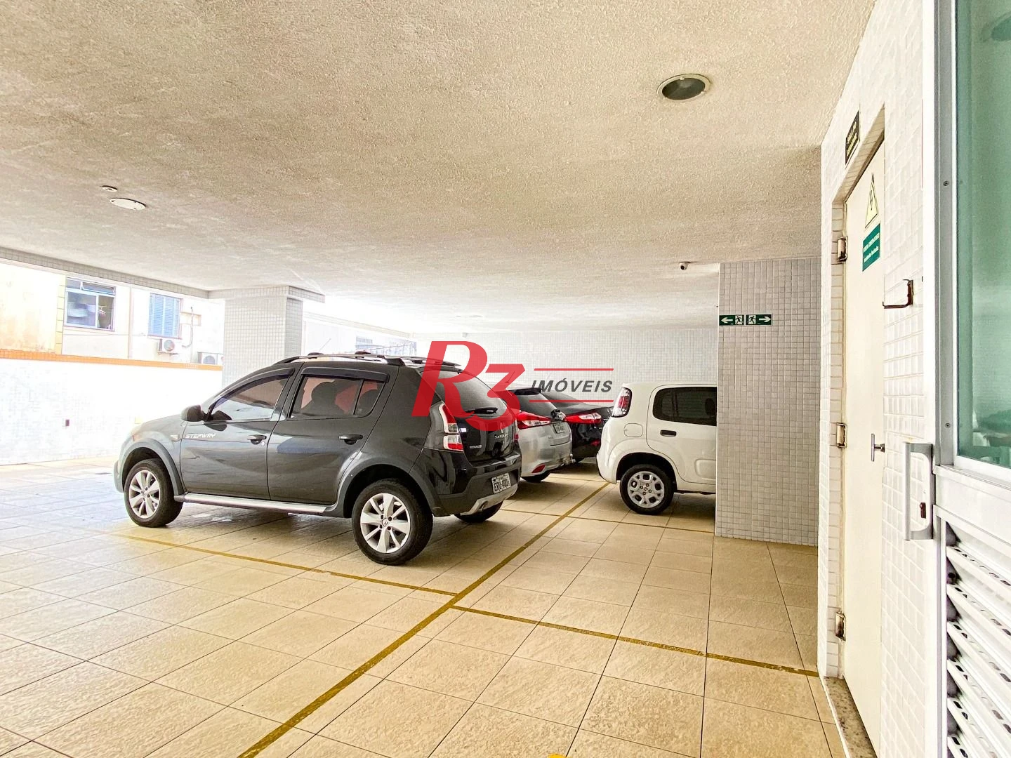 Apartamento com 3 dormitórios à venda, 96 m² por R$ 1.150.000,00 - Campo Grande - Santos/SP