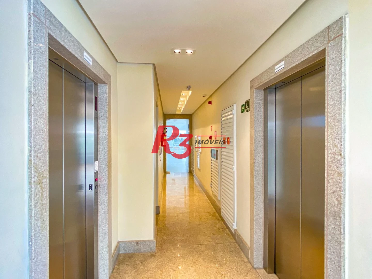 Apartamento à venda, 85 m² por R$ 929.000,00 - Marapé - Santos/SP