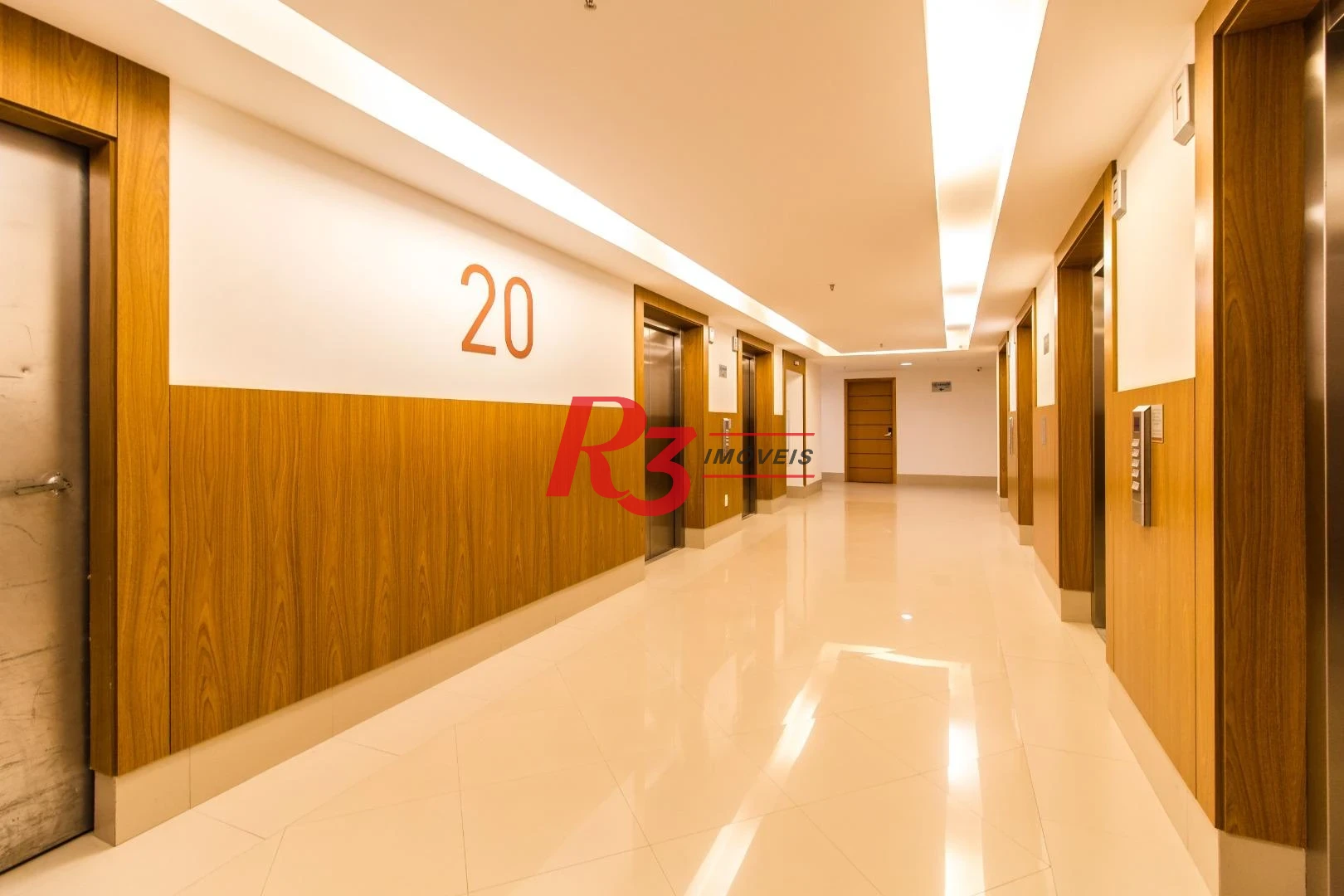 Sala, 97 m² - venda por R$ 1.200.000,00 ou aluguel por R$ 8.500,00/mês - Centro - Santos/SP