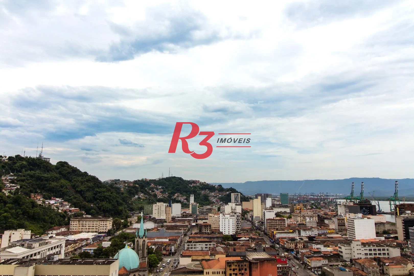 Sala, 97 m² - venda por R$ 1.200.000,00 ou aluguel por R$ 8.500,00/mês - Centro - Santos/SP