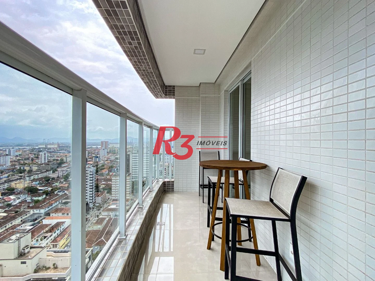 Apartamento Garden com 2 dormitórios à venda, 108 m² por R$ 1.300.000,00 - Vila Rica - Santos/SP