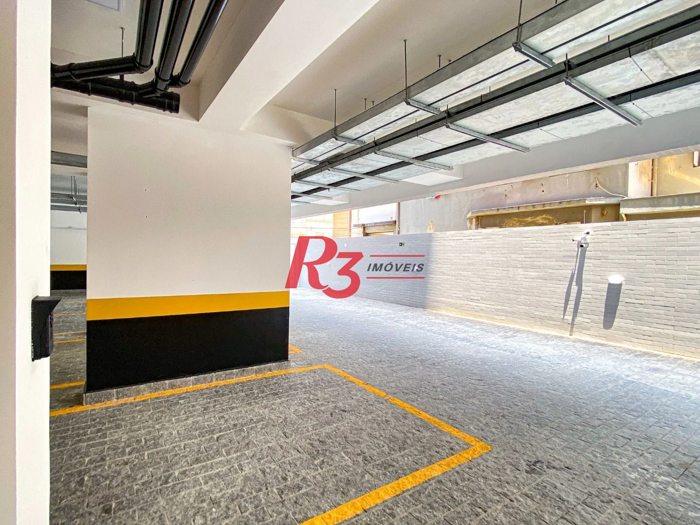 Apartamento para alugar, 81 m² por R$ 8.500,00/mês - Boqueirão - Santos/SP
