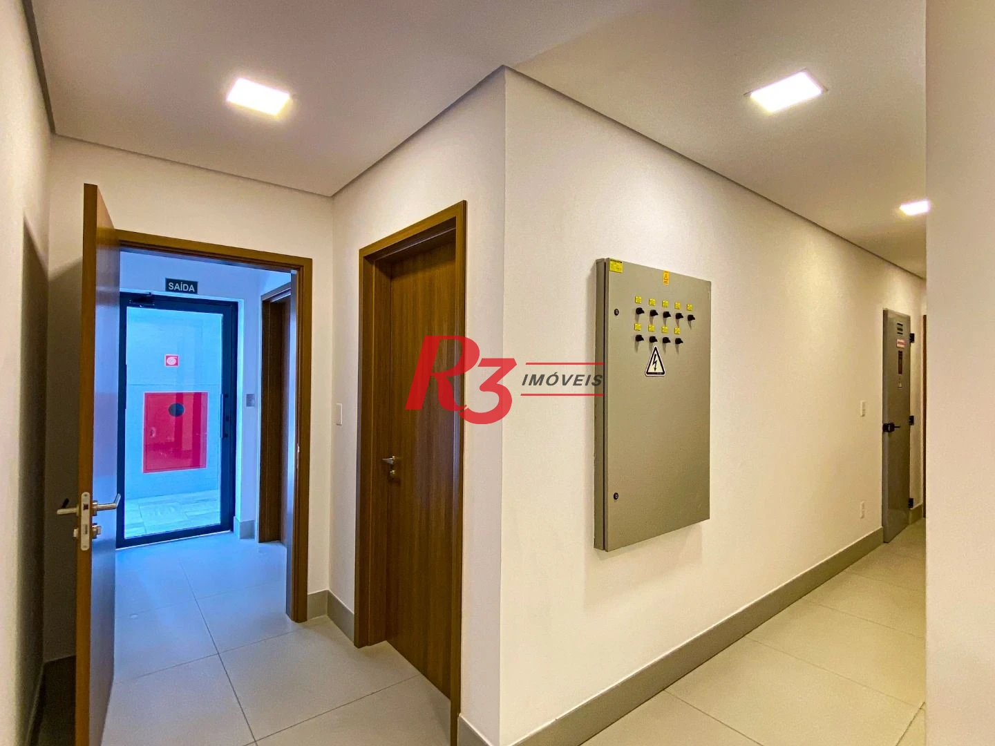 Apartamento para alugar, 81 m² por R$ 8.500,00/mês - Boqueirão - Santos/SP