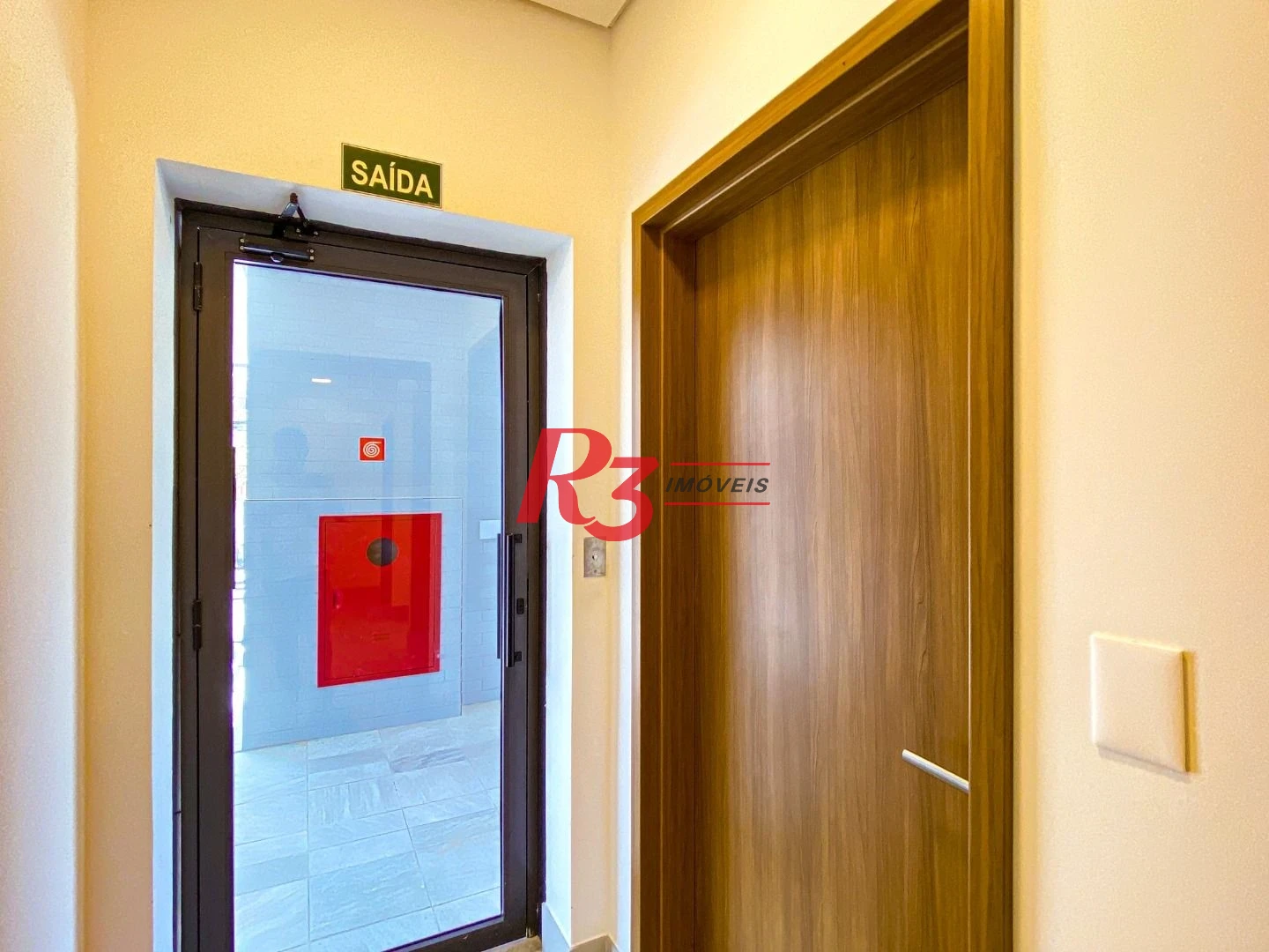 Apartamento para alugar, 81 m² por R$ 8.500,00/mês - Boqueirão - Santos/SP