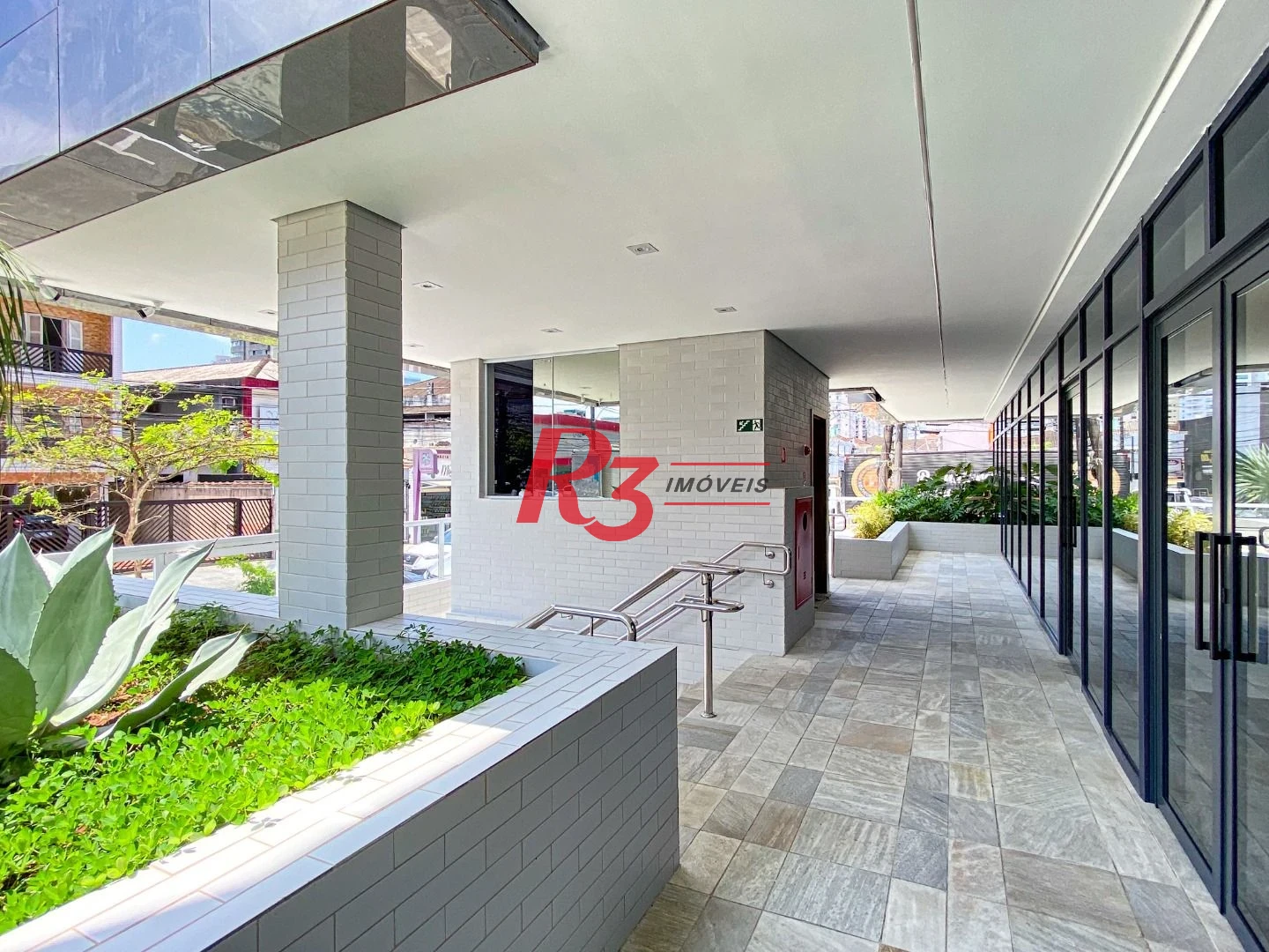 Apartamento para alugar, 81 m² por R$ 8.500,00/mês - Boqueirão - Santos/SP