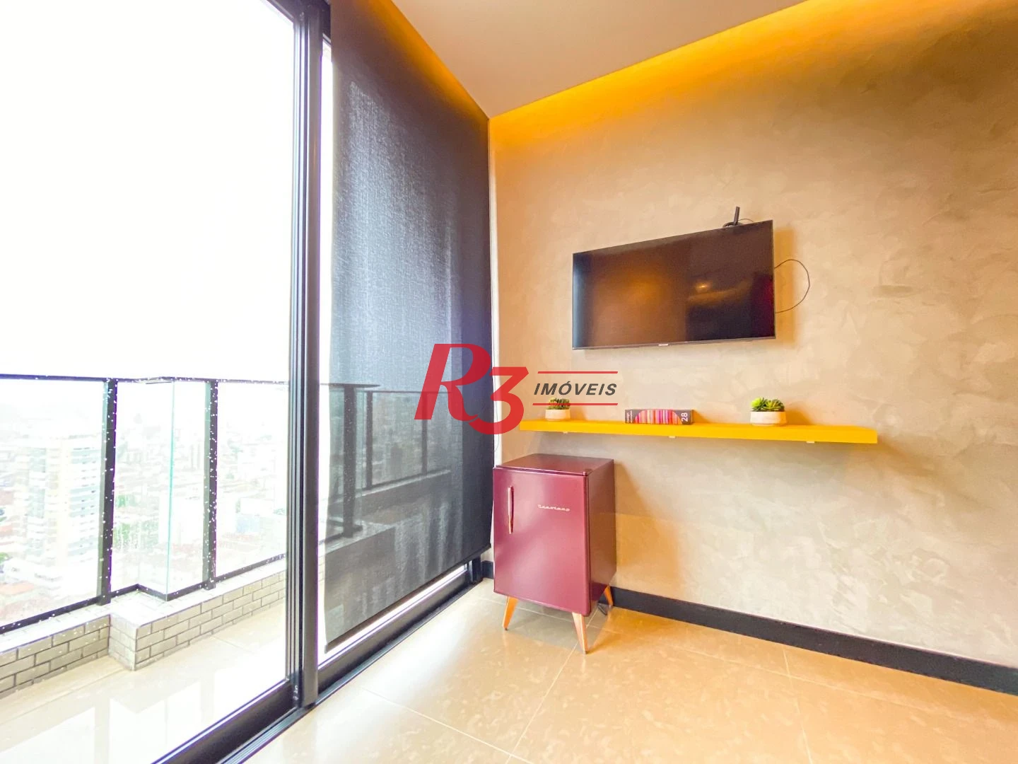 Apartamento com 1 suíte para alugar, 54 m² por R$ 6.100/mês - Boqueirão - Santos/SP