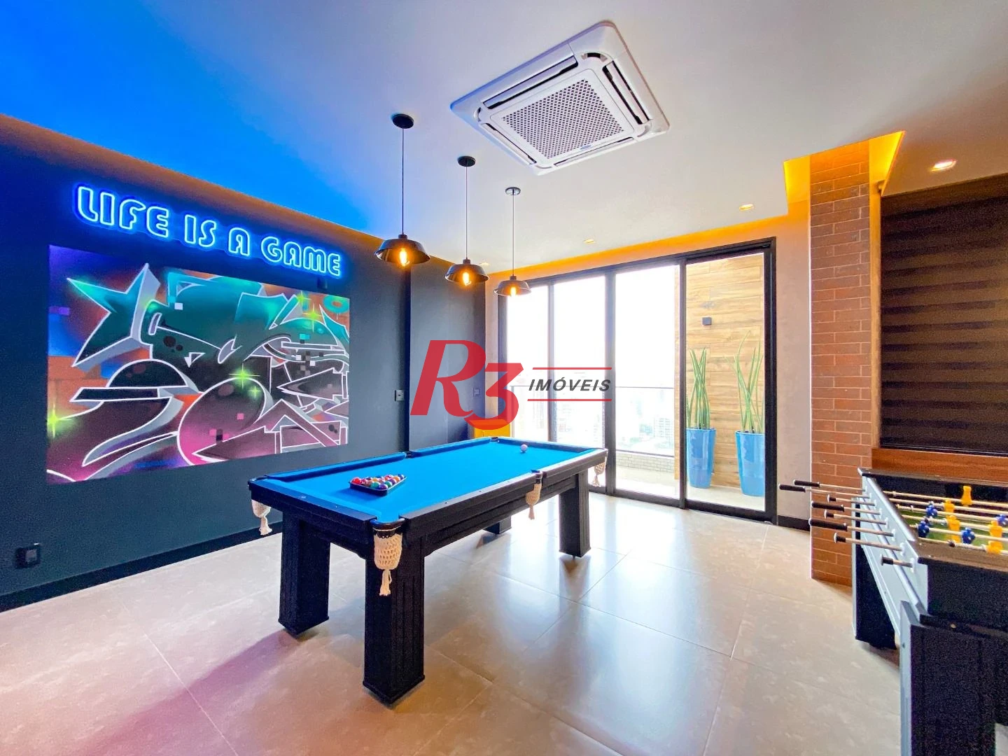 Apartamento com 1 suíte para alugar, 54 m² por R$ 6.100/mês - Boqueirão - Santos/SP