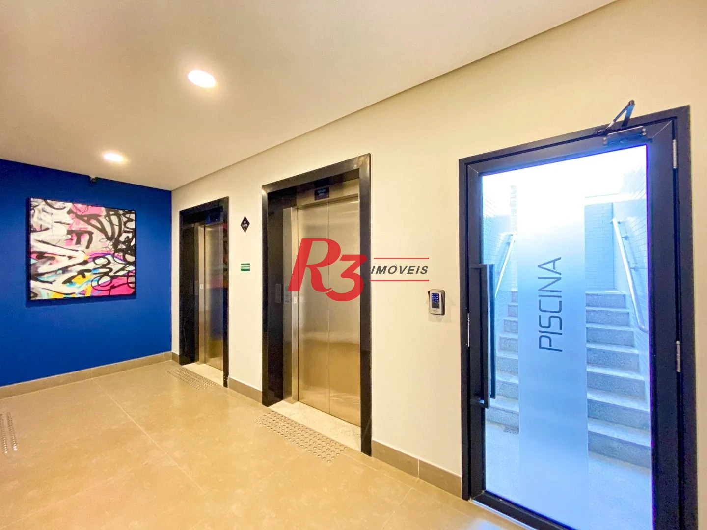 Apartamento com 1 suíte para alugar, 54 m² por R$ 6.100/mês - Boqueirão - Santos/SP