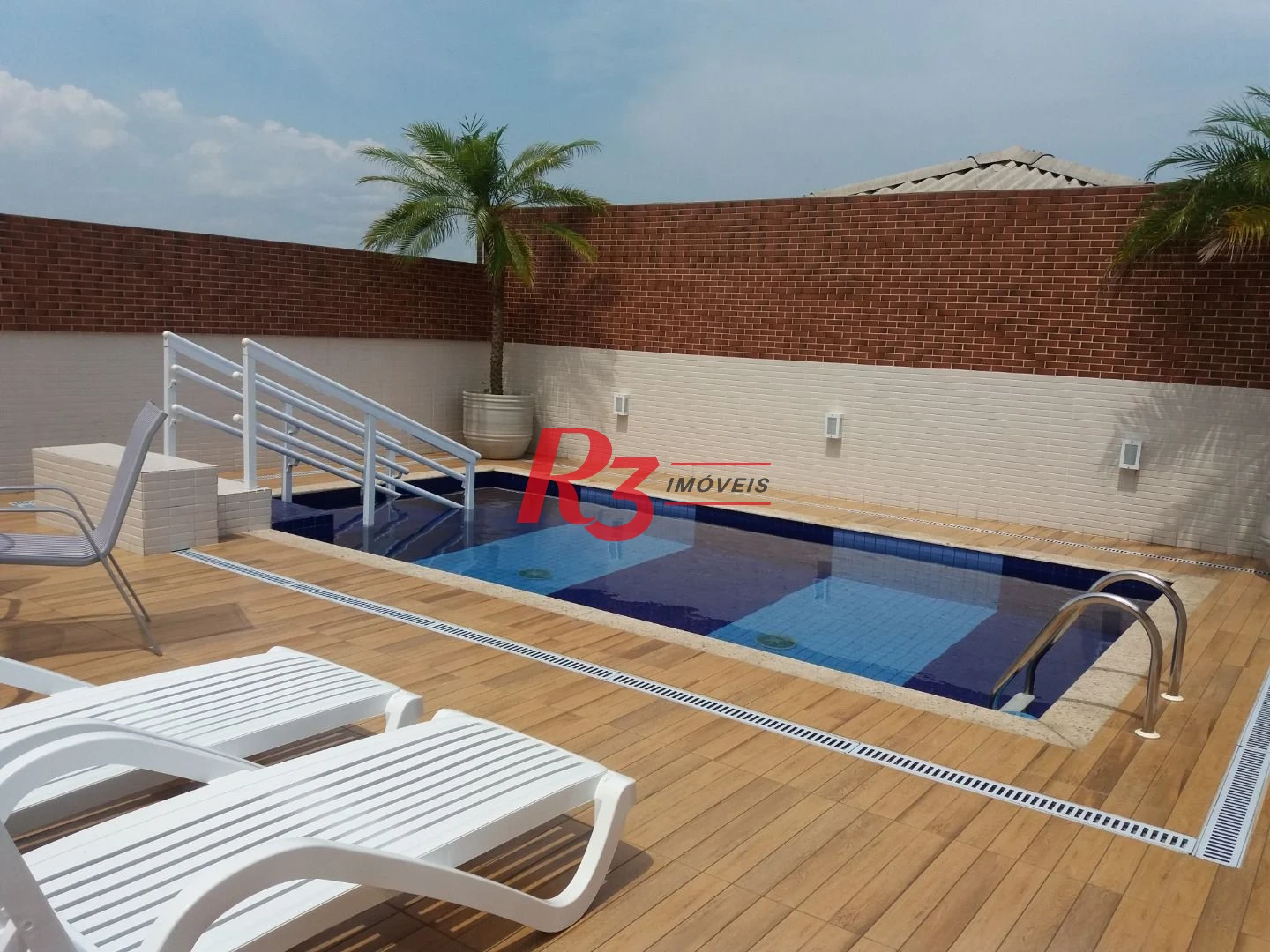 Apartamento com 2 dormitórios para alugar, 67 m² por R$ 4.200,00/mês - Encruzilhada - Santos/SP