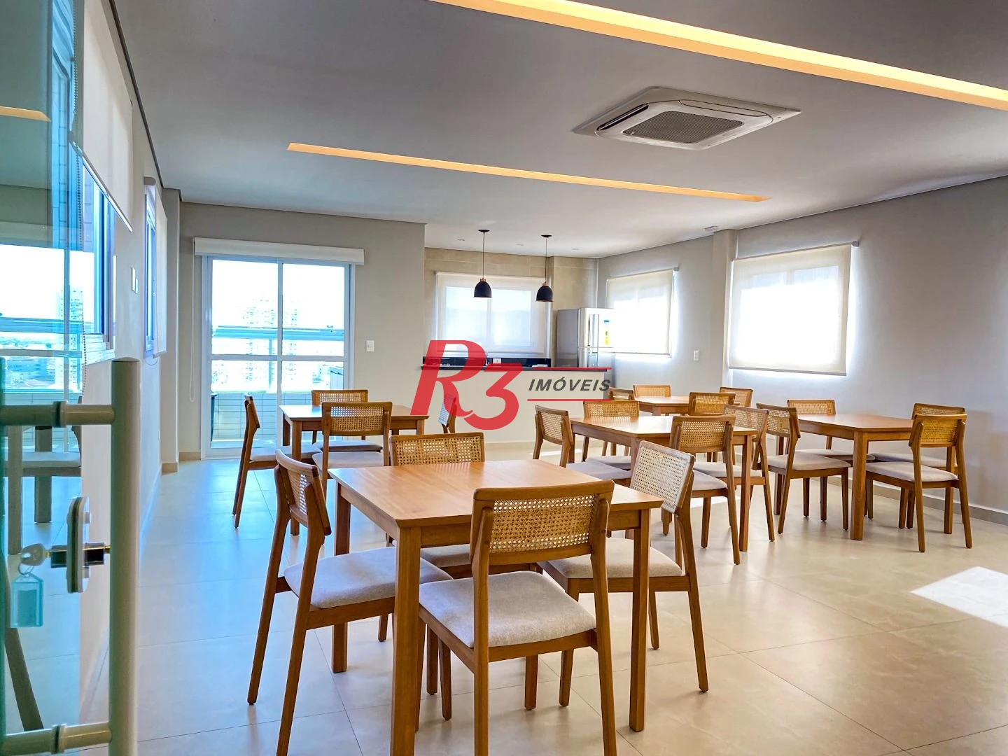 Apartamento à venda, 108 m² por R$ 1.440.000,00 - Itararé - São Vicente/SP
