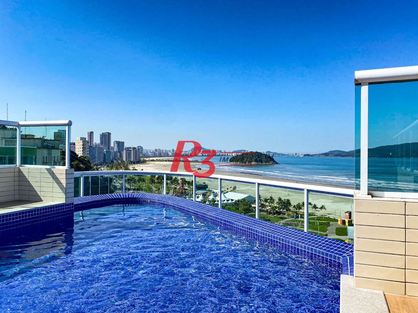 Apartamento à venda, 108 m² por R$ 1.440.000,00 - Itararé - São Vicente/SP