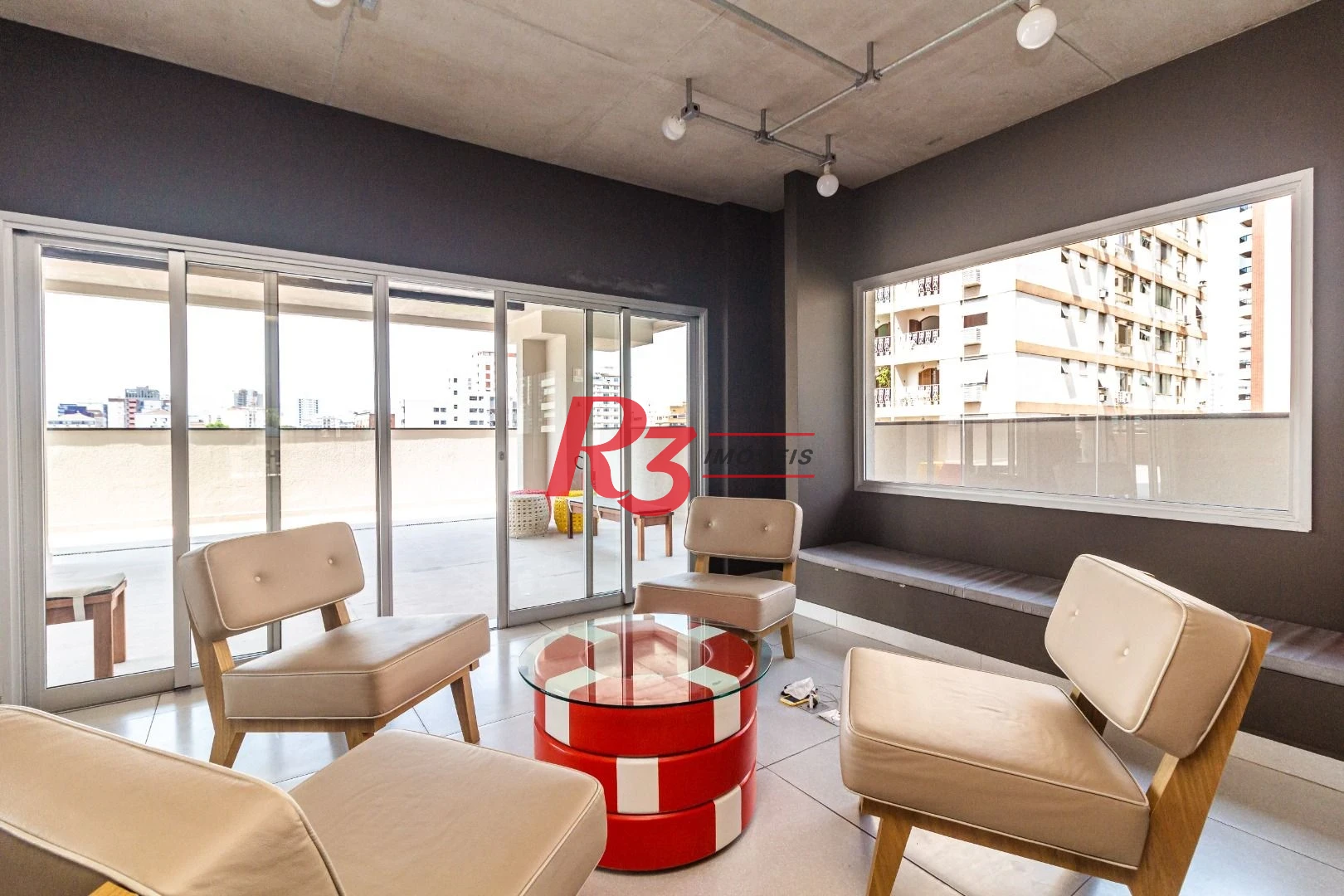 Cobertura com 2 suítes à venda, 148 m² por R$ 3.300.000 - Embaré - Santos/SP