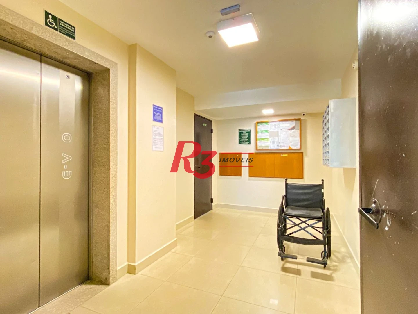 Apartamento com 3 dormitórios à venda, 123 m² por R$ 1.430.000,00 - Ponta da Praia - Santos/SP