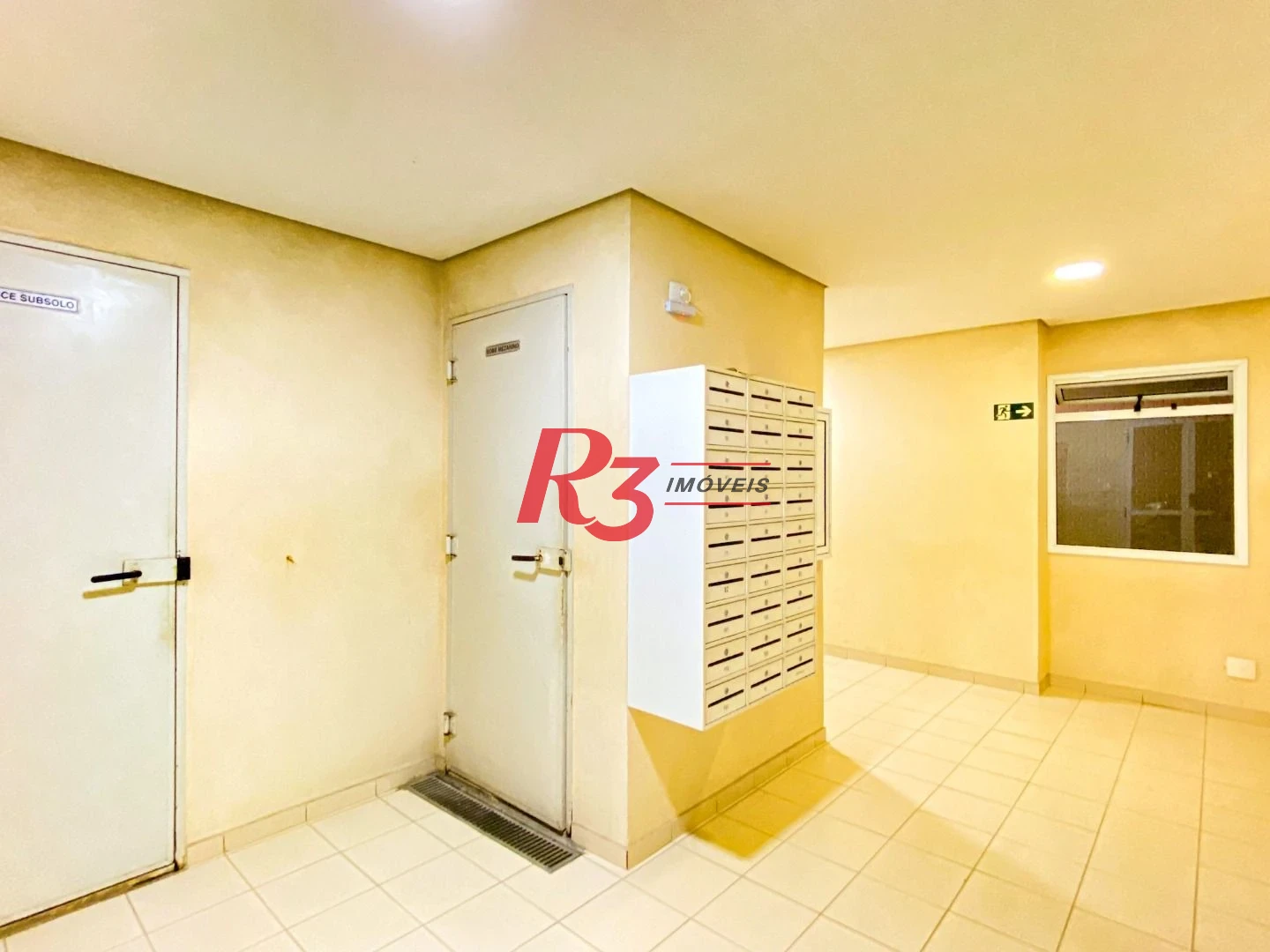 Cobertura com 4 dormitórios à venda, 430 m² por R$ 5.000.000 no Boqueirão em Santos/SP