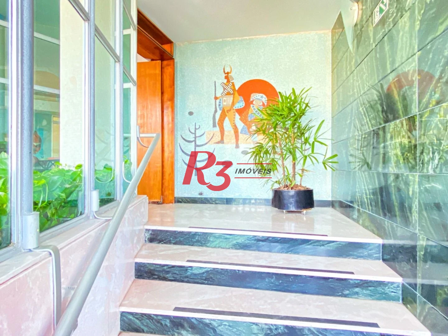 Apartamento com 3 dormitórios à venda, 210 m² - Itararé - São Vicente/SP