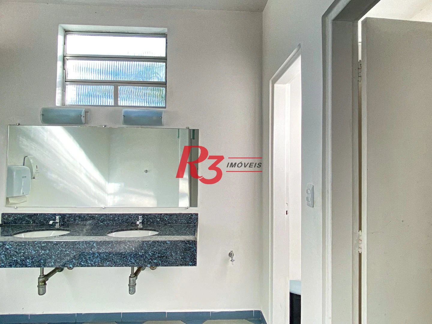 Apartamento com 3 dormitórios à venda, 210 m² - Itararé - São Vicente/SP
