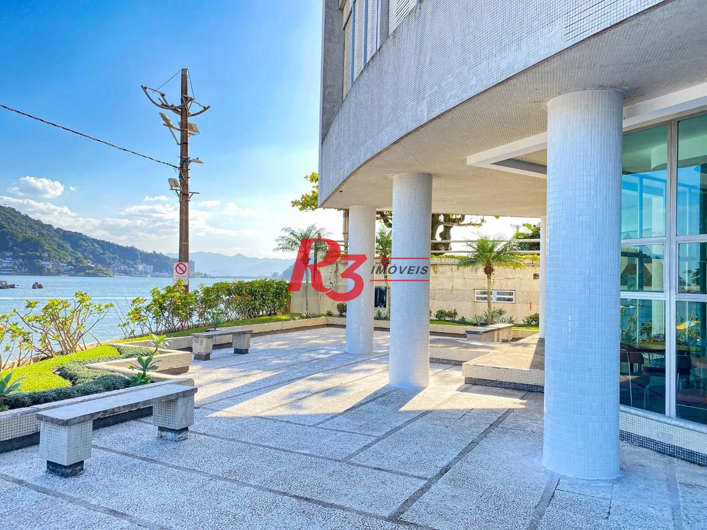 Apartamento com 3 dormitórios à venda, 210 m² - Itararé - São Vicente/SP