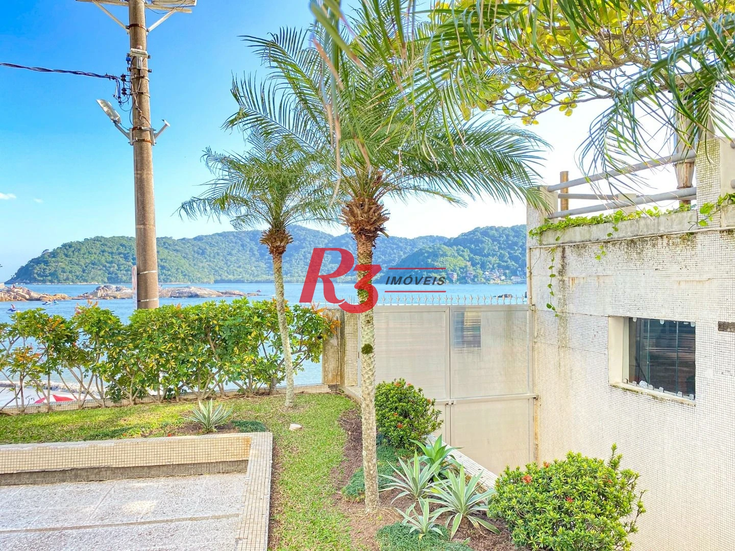 Apartamento com 3 dormitórios à venda, 210 m² - Itararé - São Vicente/SP