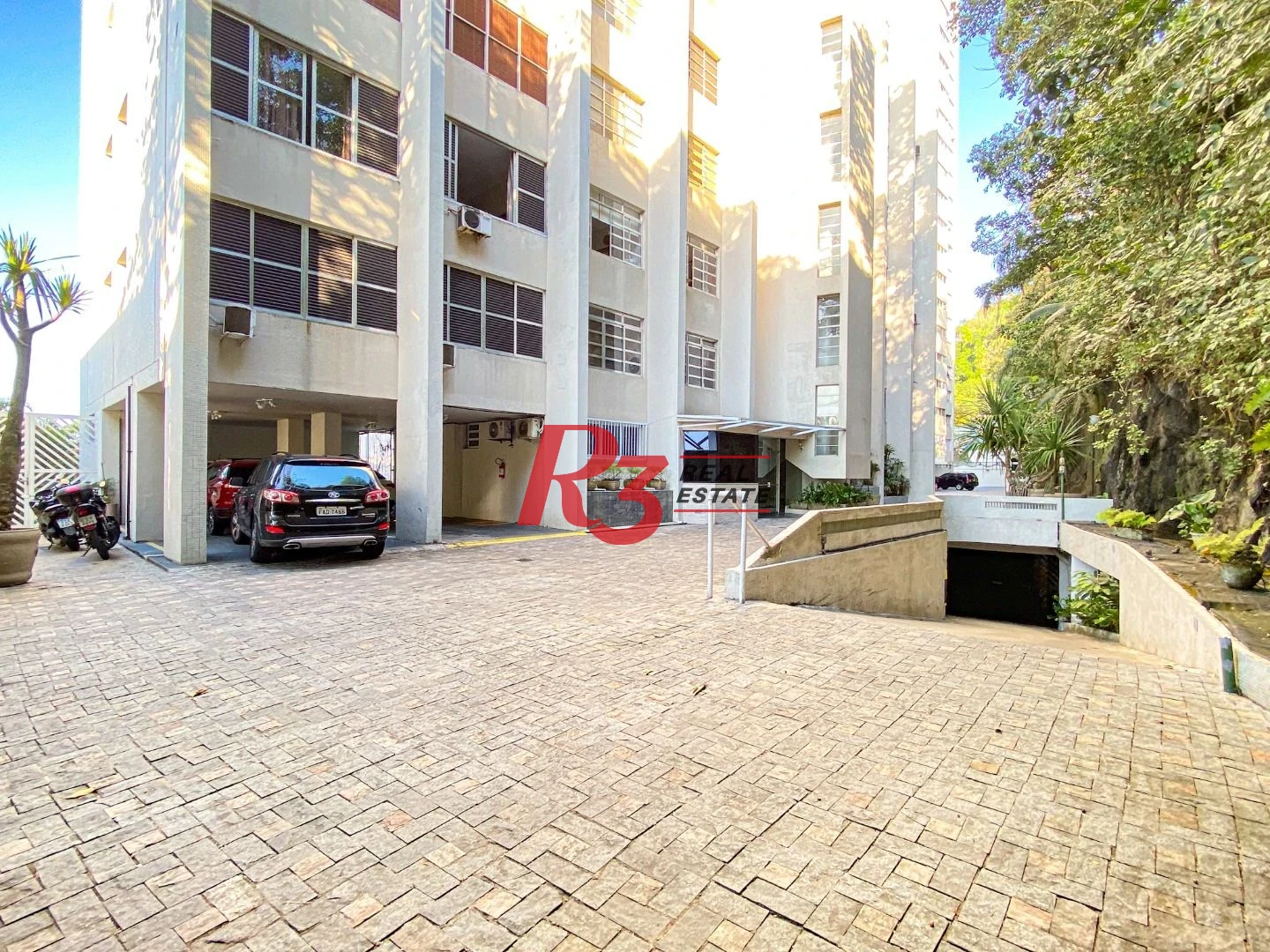 Apartamento com 3 dormitórios à venda, 235 m² por R$ 2.000.000,00 - Ilha Porchat - São Vicente/SP