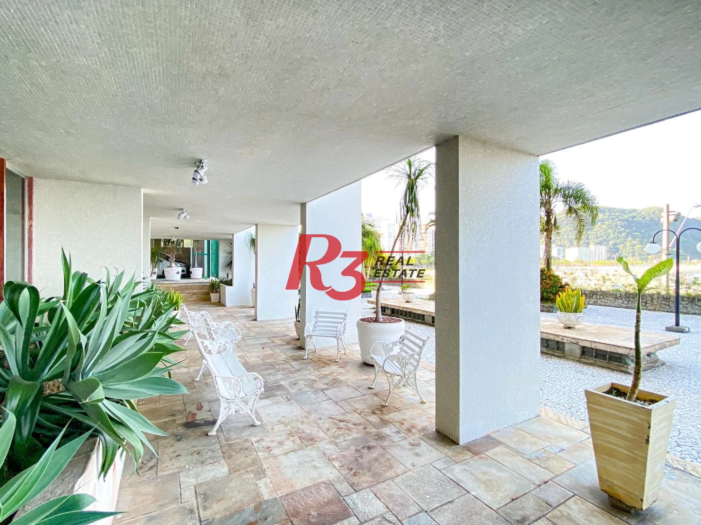 Apartamento com 3 dormitórios à venda, 235 m² por R$ 2.000.000,00 - Ilha Porchat - São Vicente/SP