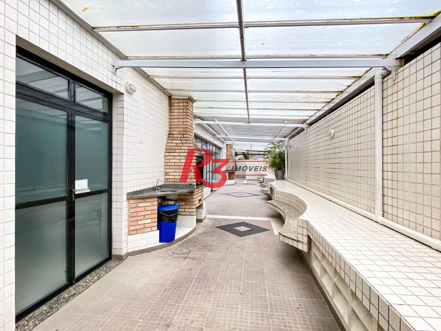 Apartamento com 3 dormitórios à venda, 122 m² por R$ 1.350.000,00 - Pompéia - Santos/SP