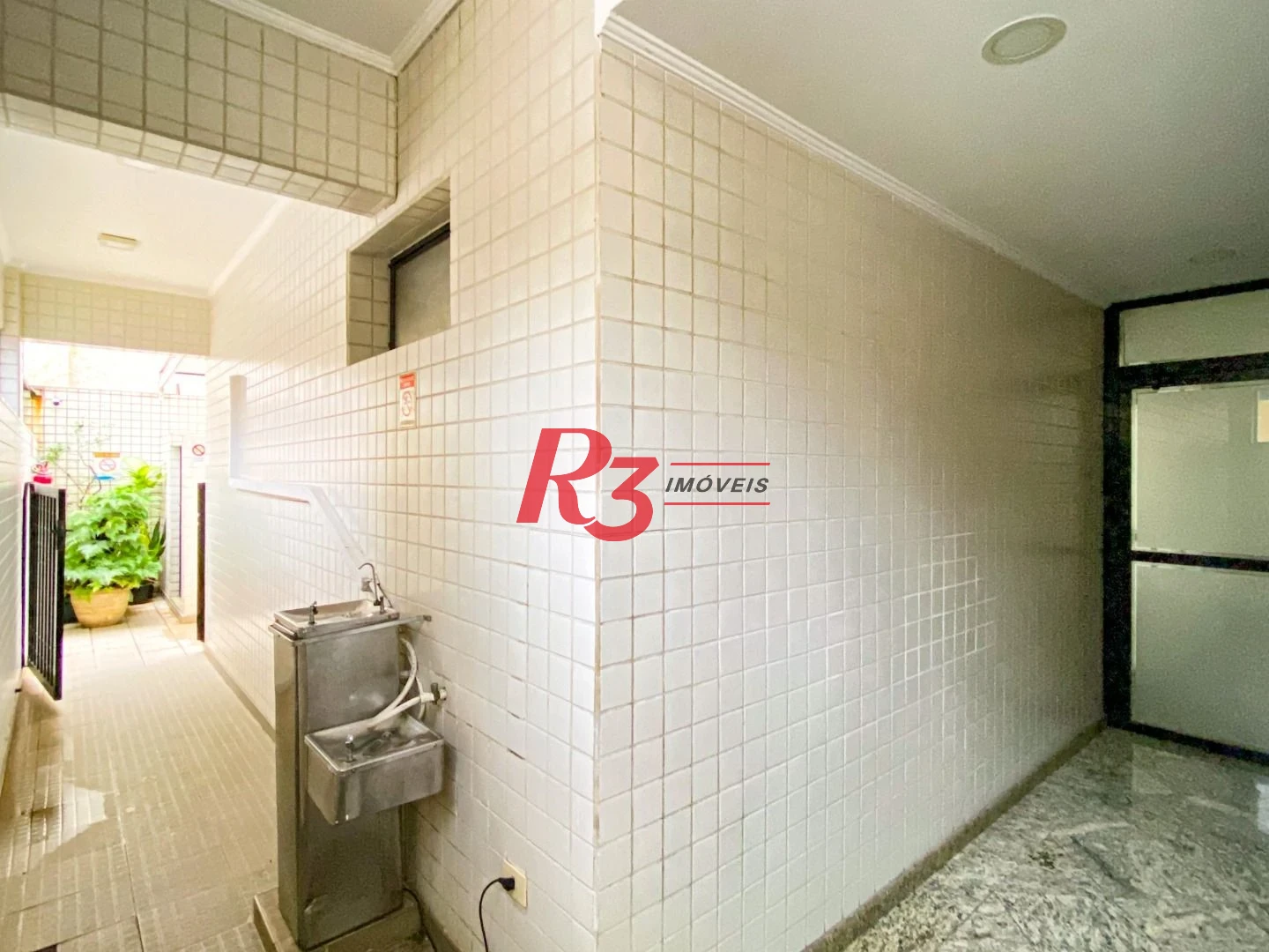 Apartamento com 3 dormitórios à venda, 122 m² por R$ 1.350.000,00 - Pompéia - Santos/SP