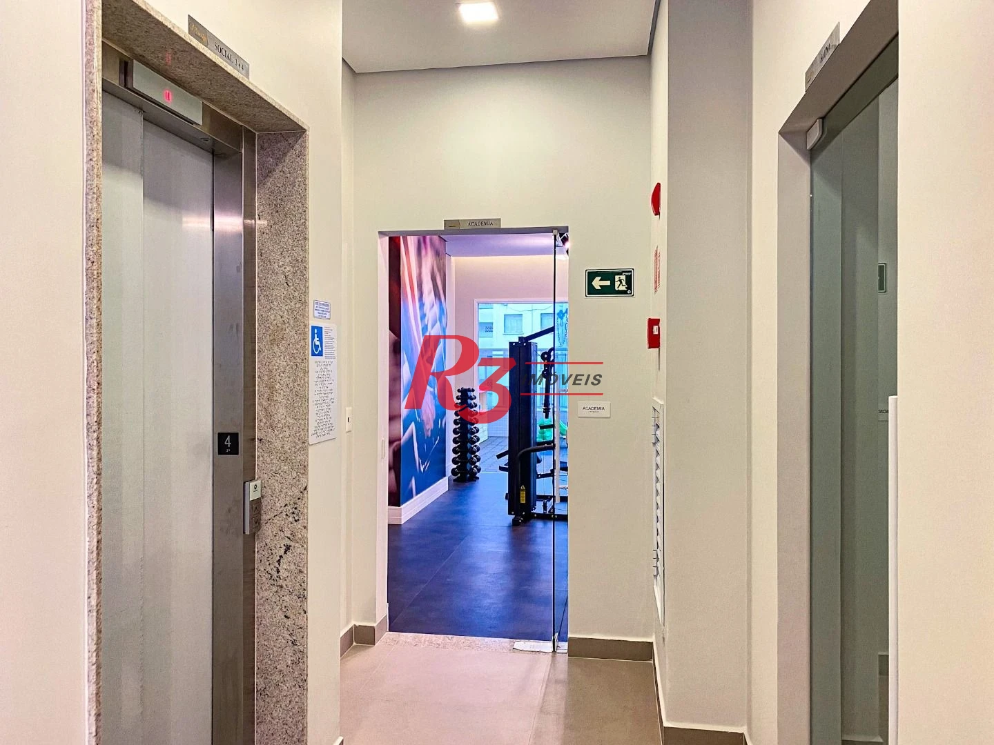 Apartamento com 3 dormitórios à venda, 134 m² por R$ 2.670.000,00 - Boqueirão - Santos/SP