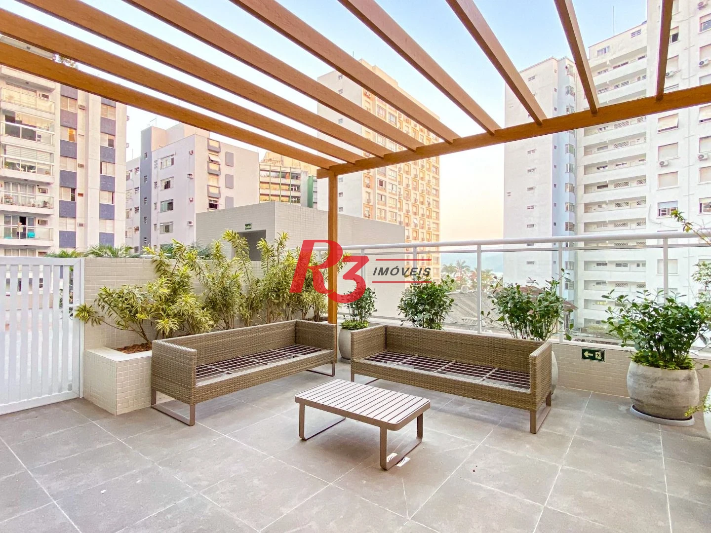 Apartamento com 3 dormitórios à venda, 134 m² por R$ 2.670.000,00 - Boqueirão - Santos/SP