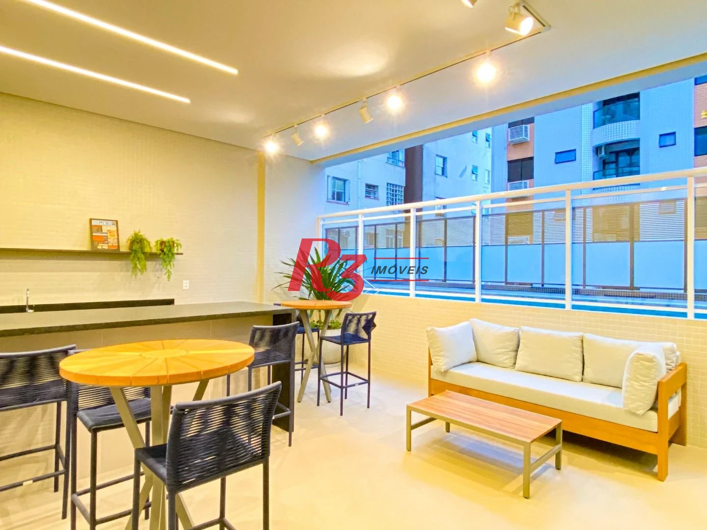 Apartamento com 3 dormitórios à venda, 134 m² por R$ 2.670.000,00 - Boqueirão - Santos/SP