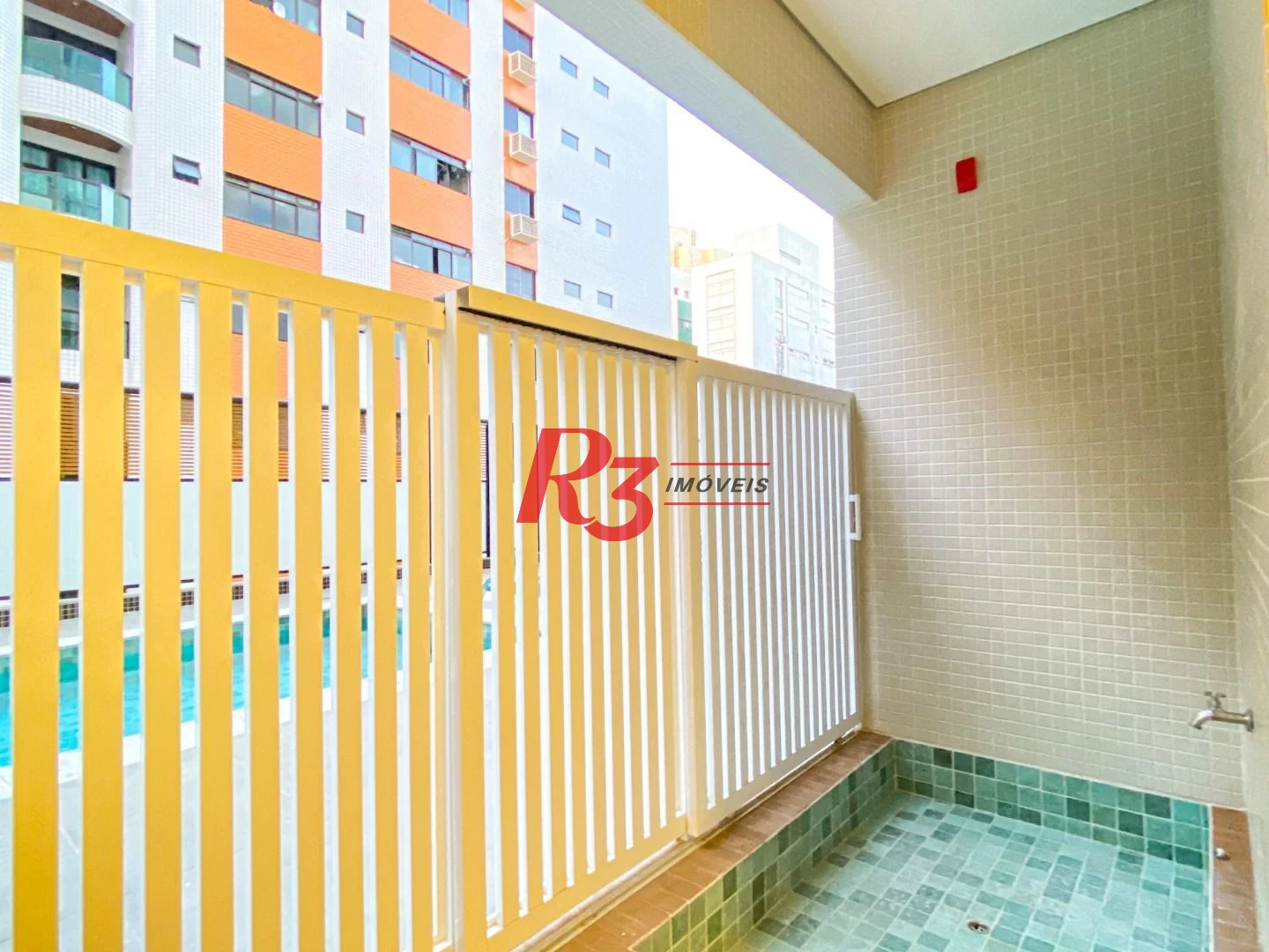 Apartamento com 3 dormitórios à venda, 134 m² por R$ 2.670.000,00 - Boqueirão - Santos/SP