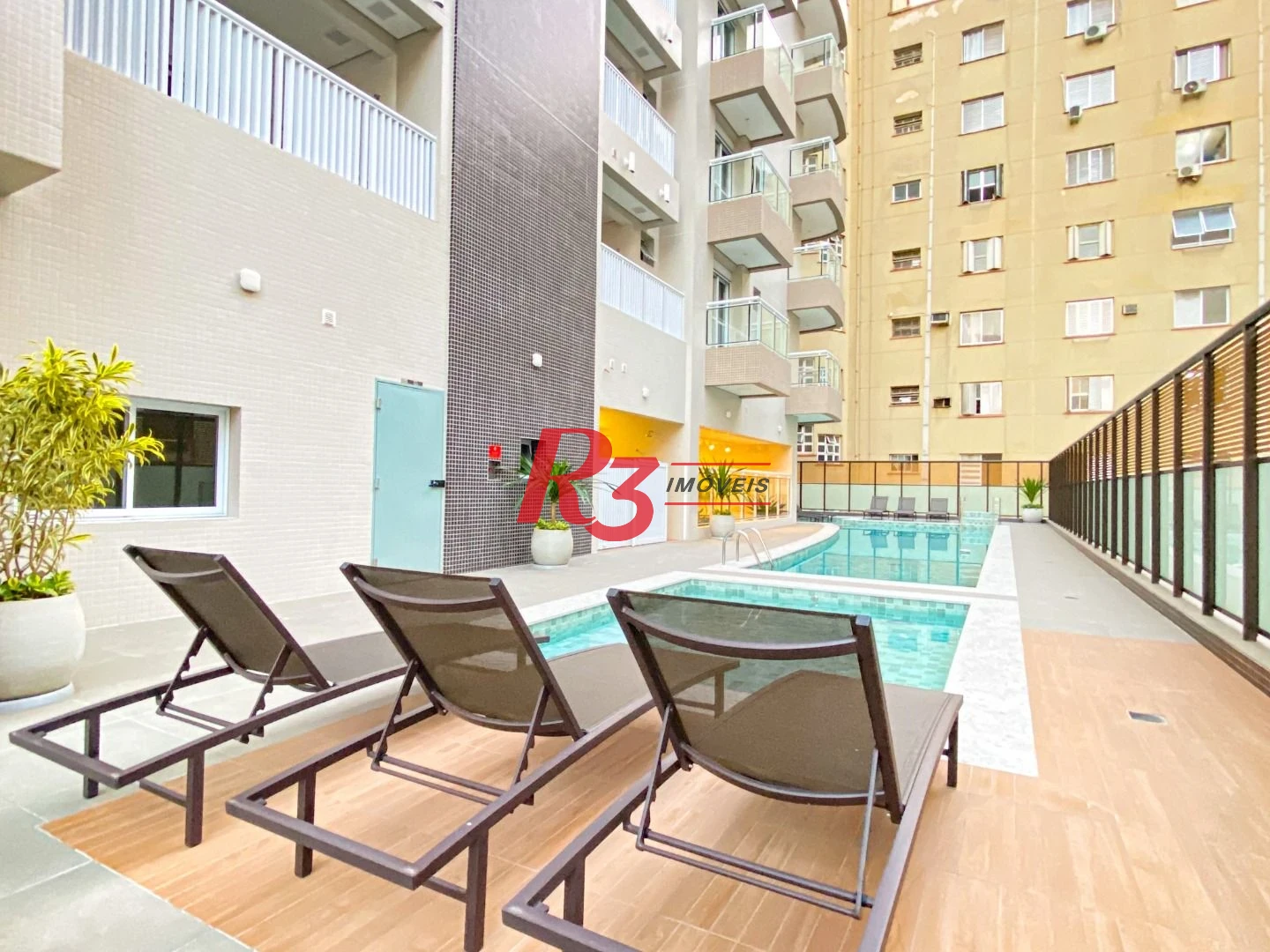 Apartamento com 3 dormitórios à venda, 134 m² por R$ 2.670.000,00 - Boqueirão - Santos/SP