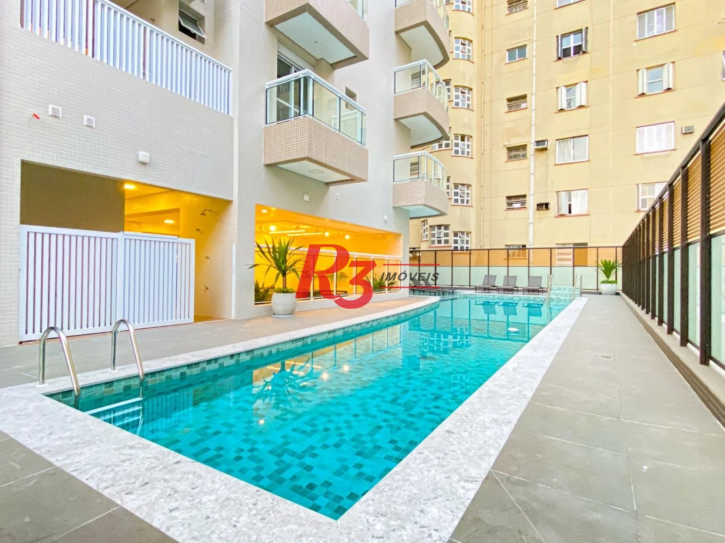 Apartamento com 3 dormitórios à venda, 134 m² por R$ 2.670.000,00 - Boqueirão - Santos/SP