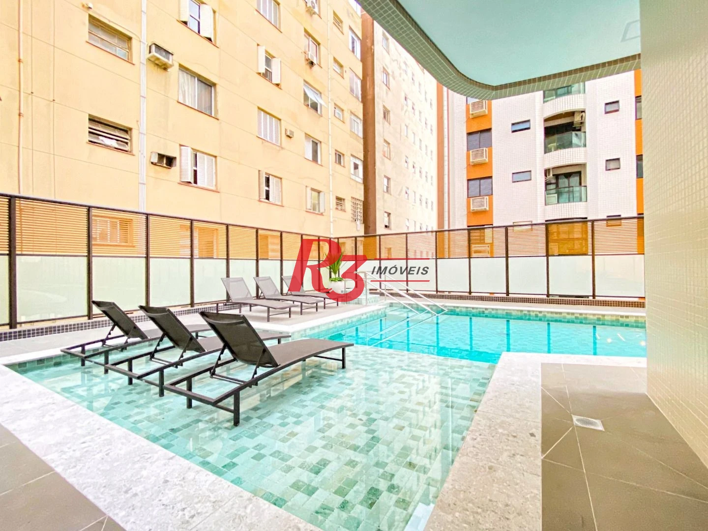 Apartamento com 3 dormitórios à venda, 134 m² por R$ 2.670.000,00 - Boqueirão - Santos/SP