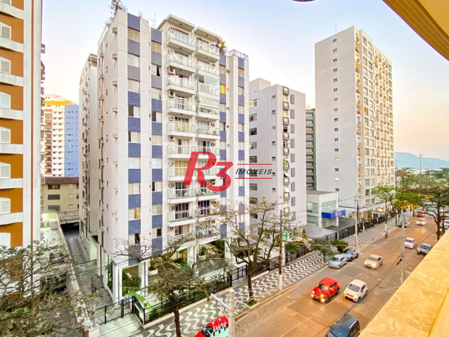 Apartamento com 3 dormitórios à venda, 134 m² por R$ 2.670.000,00 - Boqueirão - Santos/SP