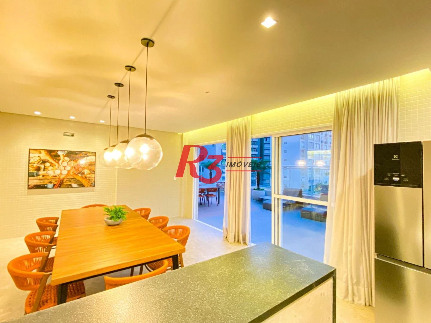 Apartamento com 3 dormitórios à venda, 134 m² por R$ 2.670.000,00 - Boqueirão - Santos/SP