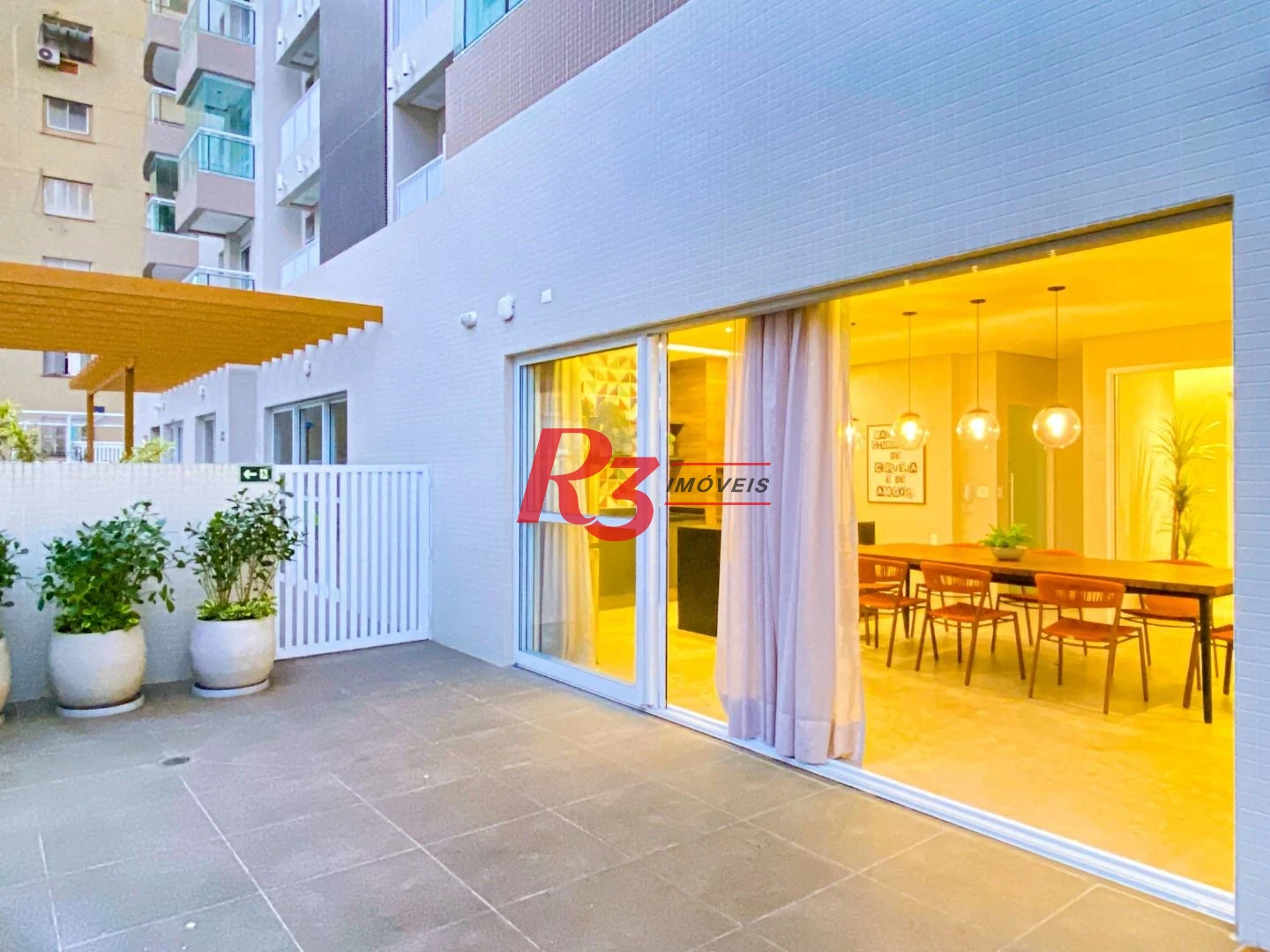 Apartamento com 3 dormitórios à venda, 134 m² por R$ 2.670.000,00 - Boqueirão - Santos/SP