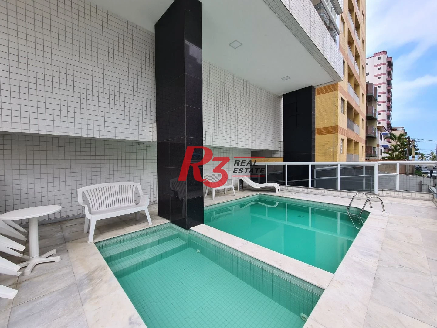 Apartamento com 2 dormitórios à venda, 87 m² - Vila Assunção - Praia Grande/SP