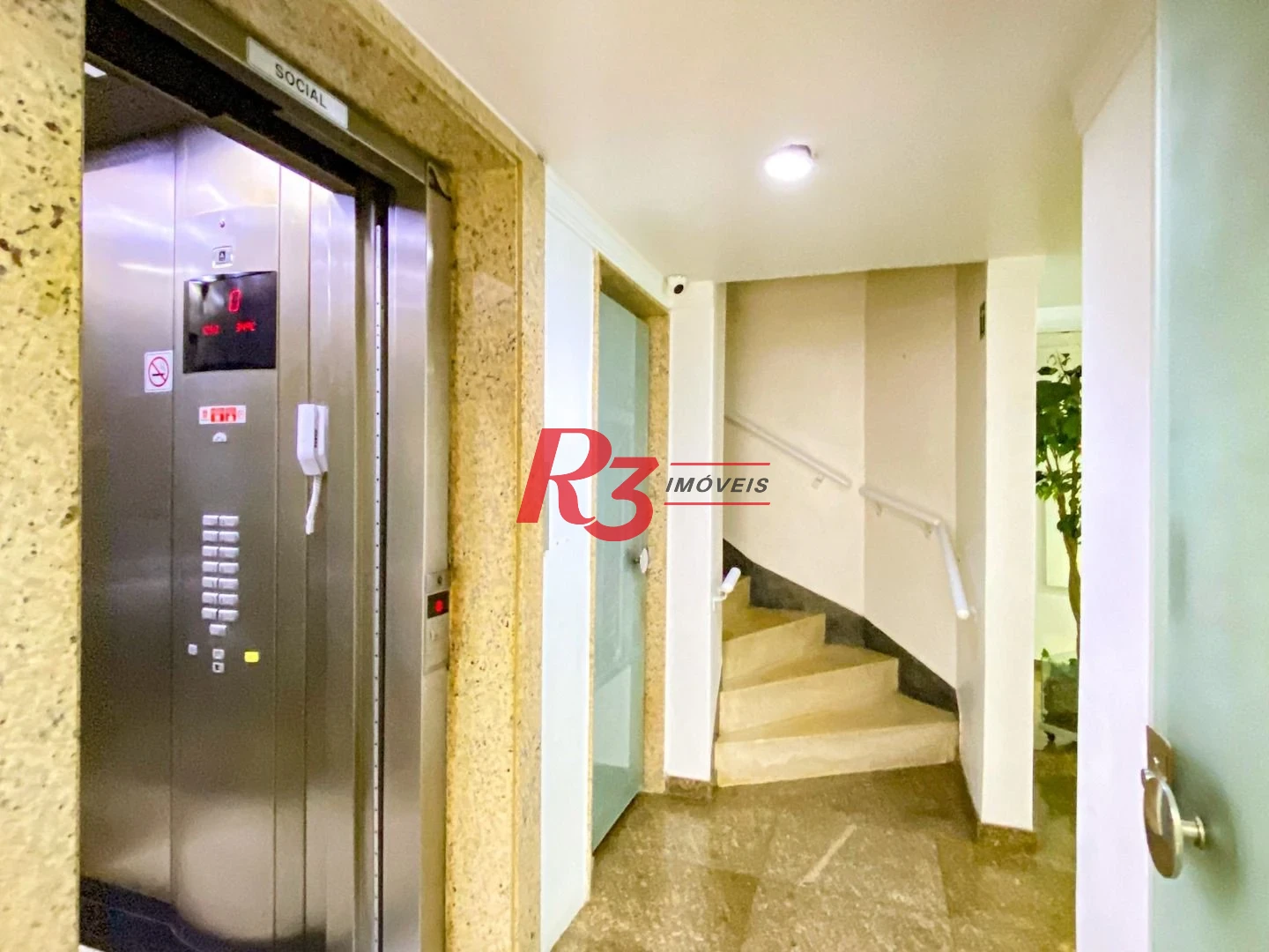 Apartamento à venda, 120 m² por R$ 980.000,00 - Gonzaga - Santos/SP