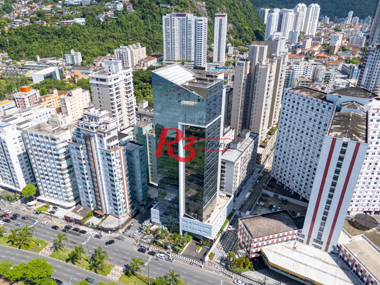 Sala para alugar, 254 m² por R$ 22.546,72/mês - José Menino - Santos/SP