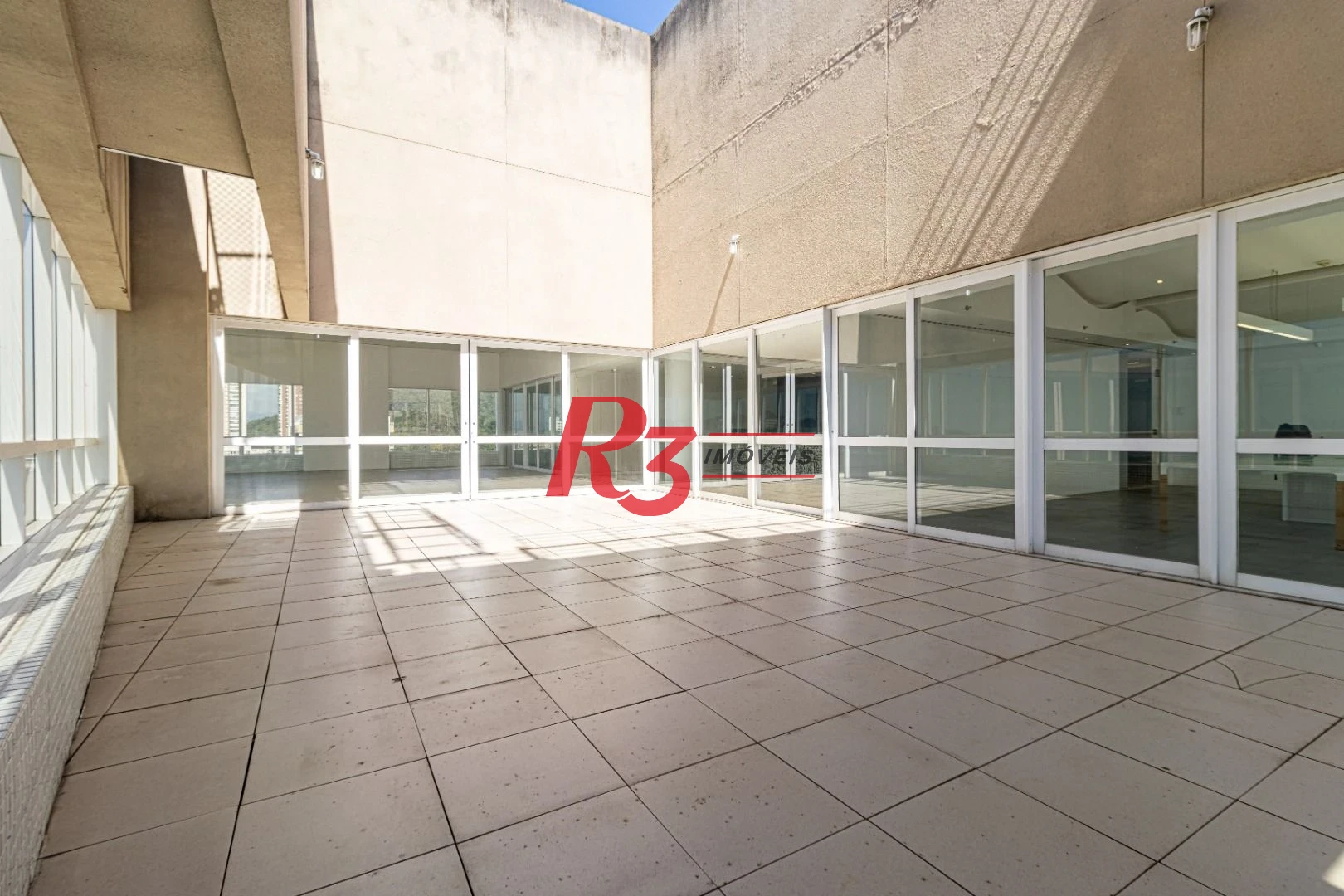 Sala para alugar, 254 m² por R$ 22.546,72/mês - José Menino - Santos/SP