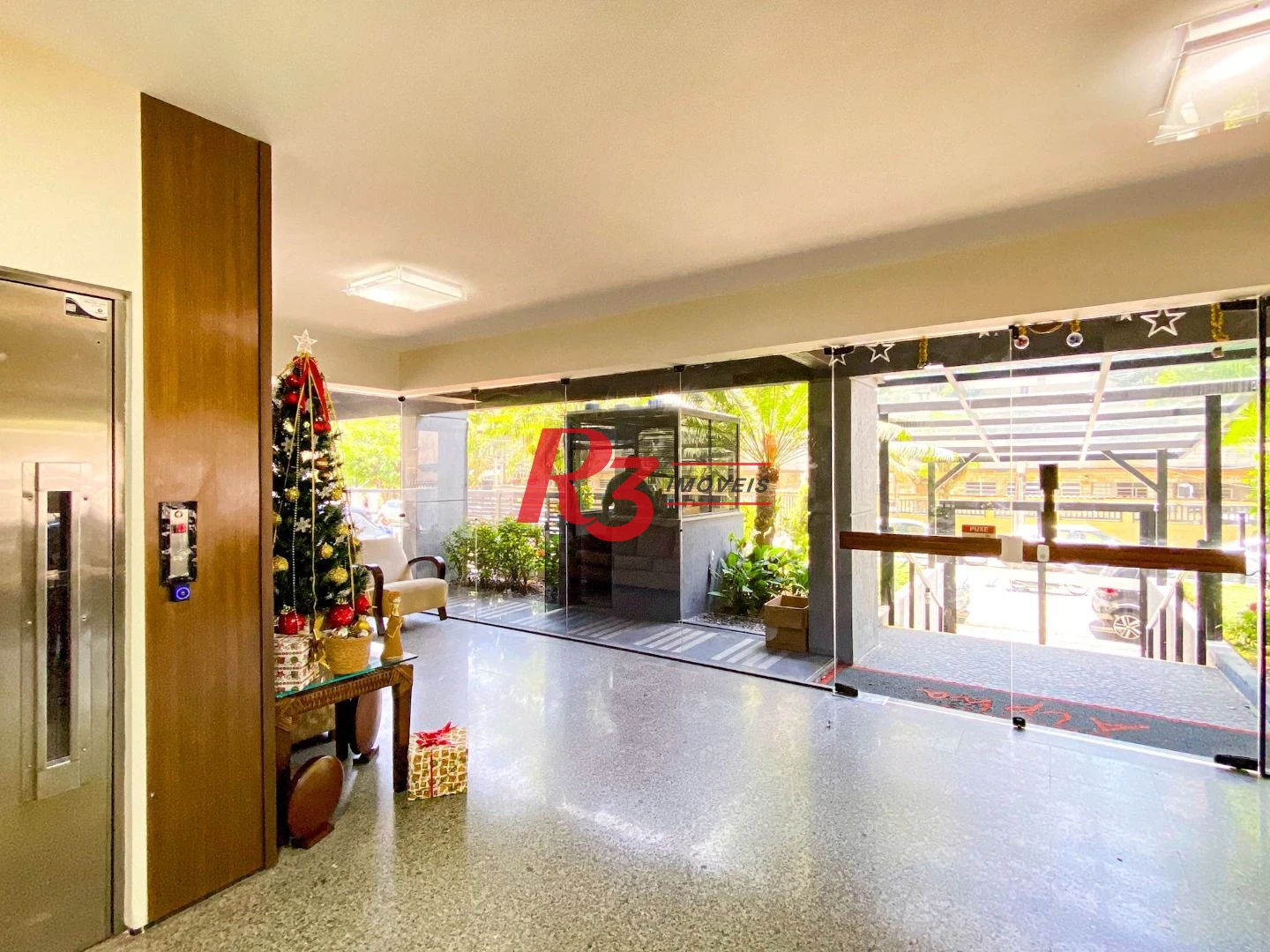 Apartamento com 3 dormitórios à venda, 169 m² por R$ 990.000,00 - Boqueirão - Santos/SP