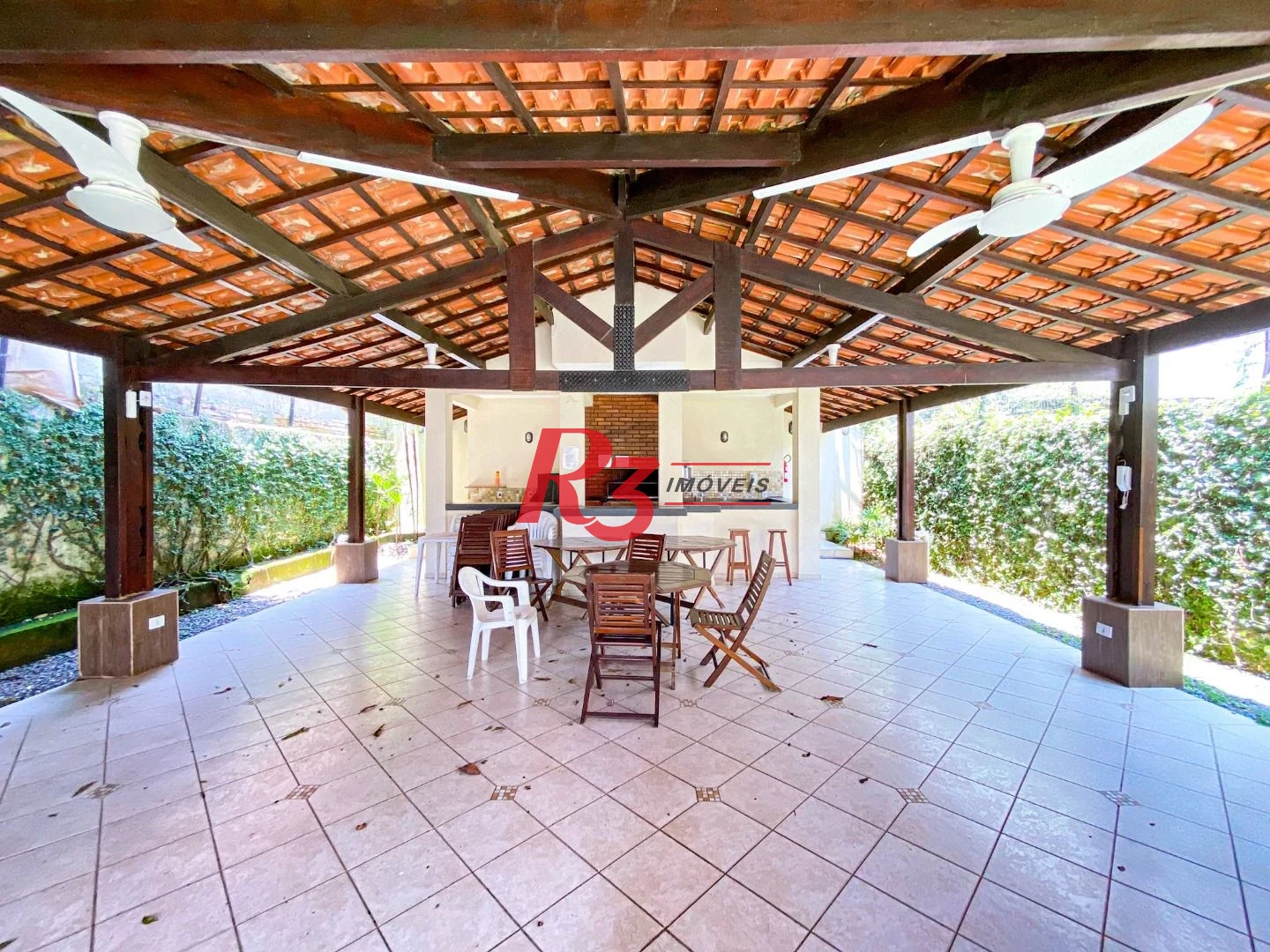 Apartamento com 3 dormitórios à venda, 169 m² por R$ 990.000,00 - Boqueirão - Santos/SP