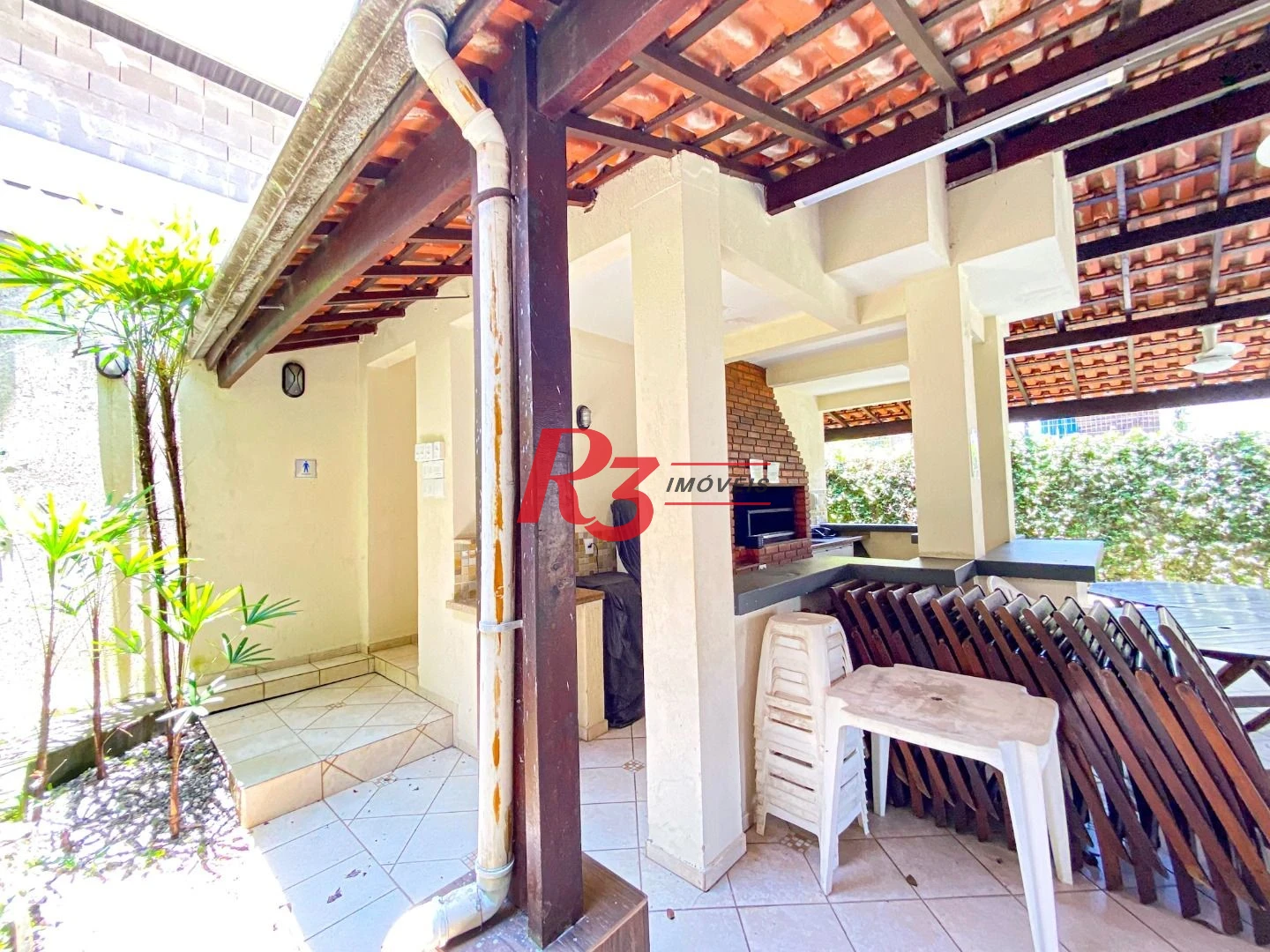Apartamento com 3 dormitórios à venda, 169 m² por R$ 990.000,00 - Boqueirão - Santos/SP