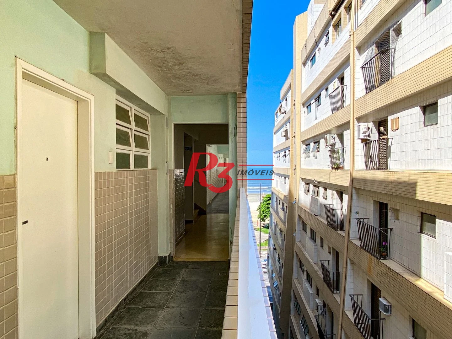 Studio com 1 dormitório à venda, 35 m² por R$ 305.000,00 - Gonzaga - Santos/SP
