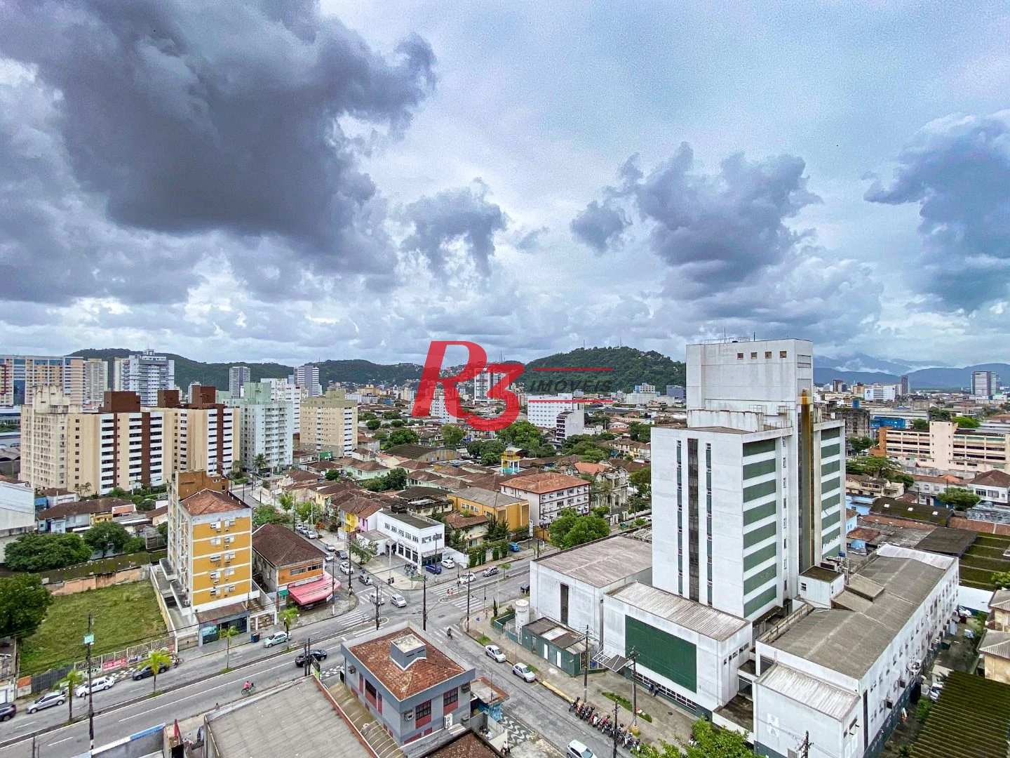 Apartamento com 1 dormitório para alugar, 42 m² - Macuco - Santos/SP