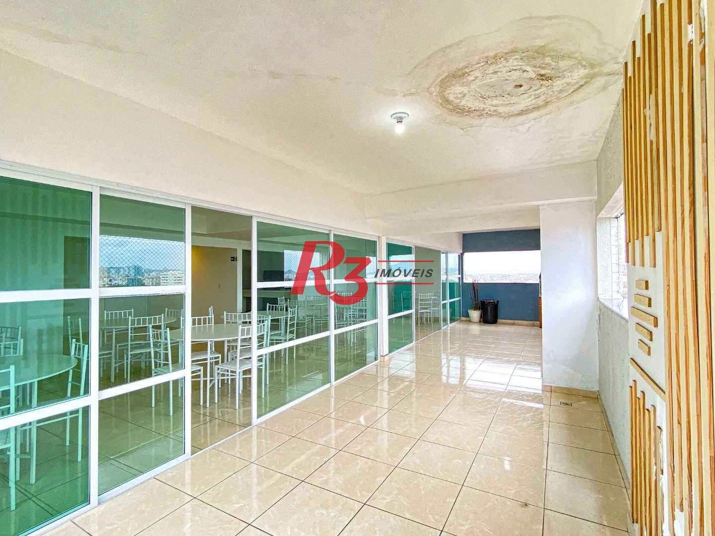 Apartamento com 1 dormitório para alugar, 42 m² - Macuco - Santos/SP