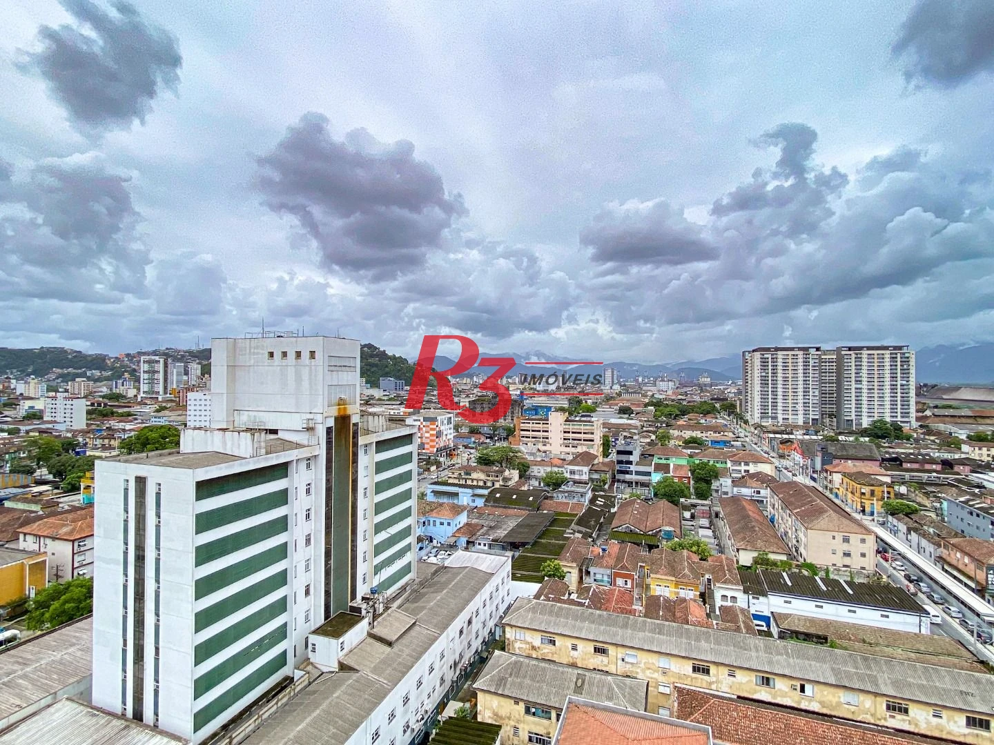 Apartamento com 1 dormitório para alugar, 42 m² - Macuco - Santos/SP