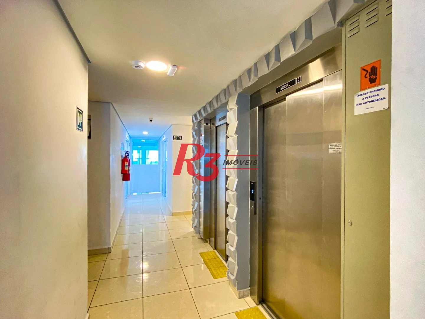 Apartamento com 1 dormitório para alugar, 42 m² - Macuco - Santos/SP
