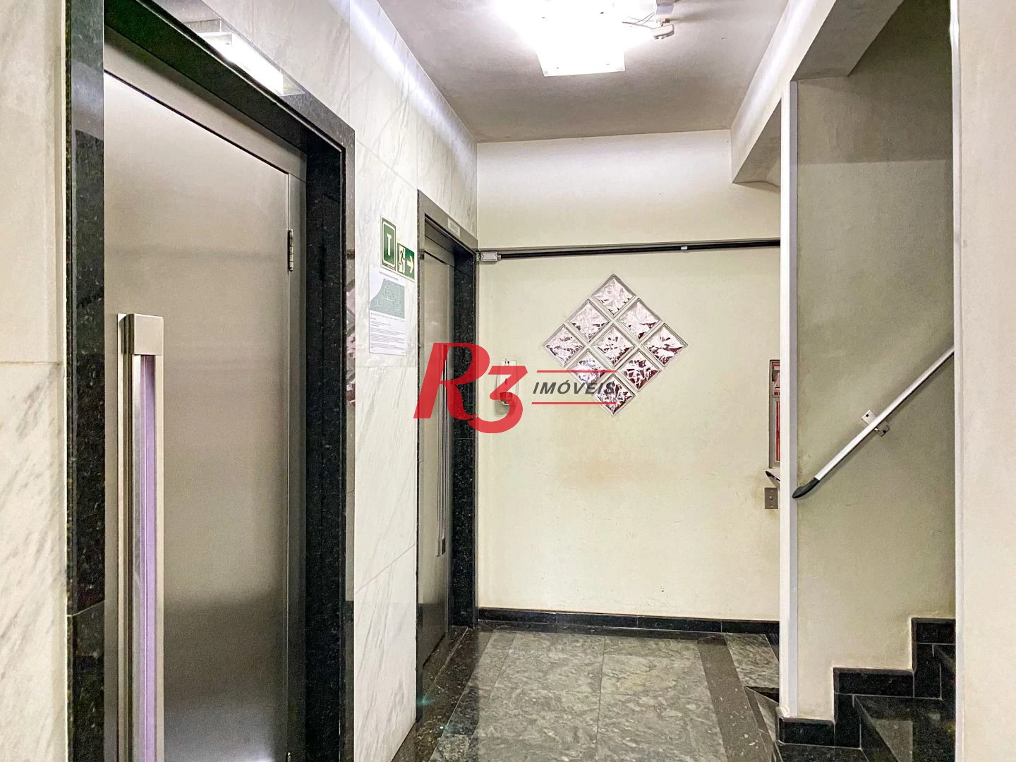 Cobertura, 353 m² - venda por R$ 2.750.000,00 ou aluguel por R$ 15.000,00/mês - Embaré - Santos/SP